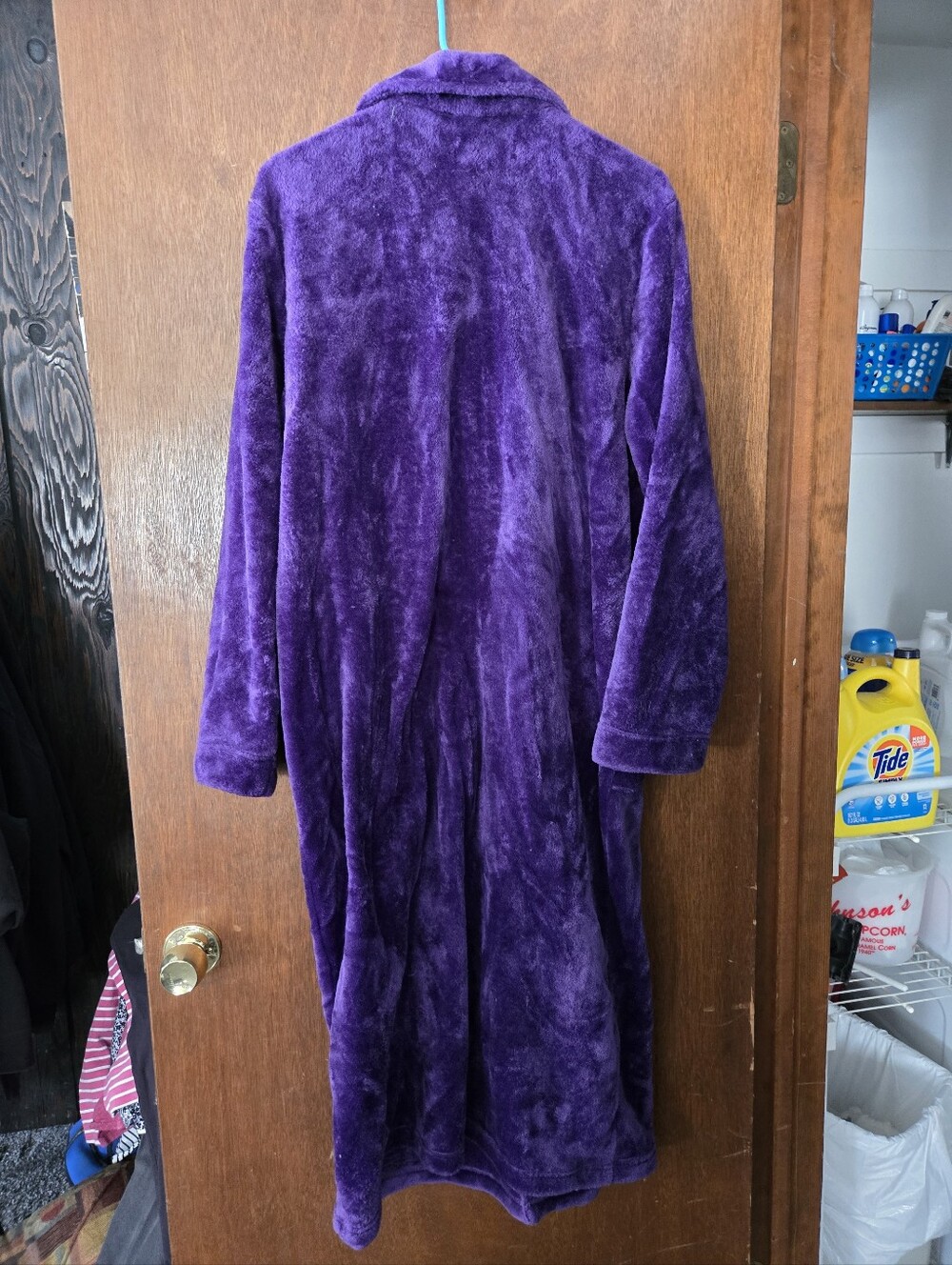 Womans Robe - Picture 2 of 3